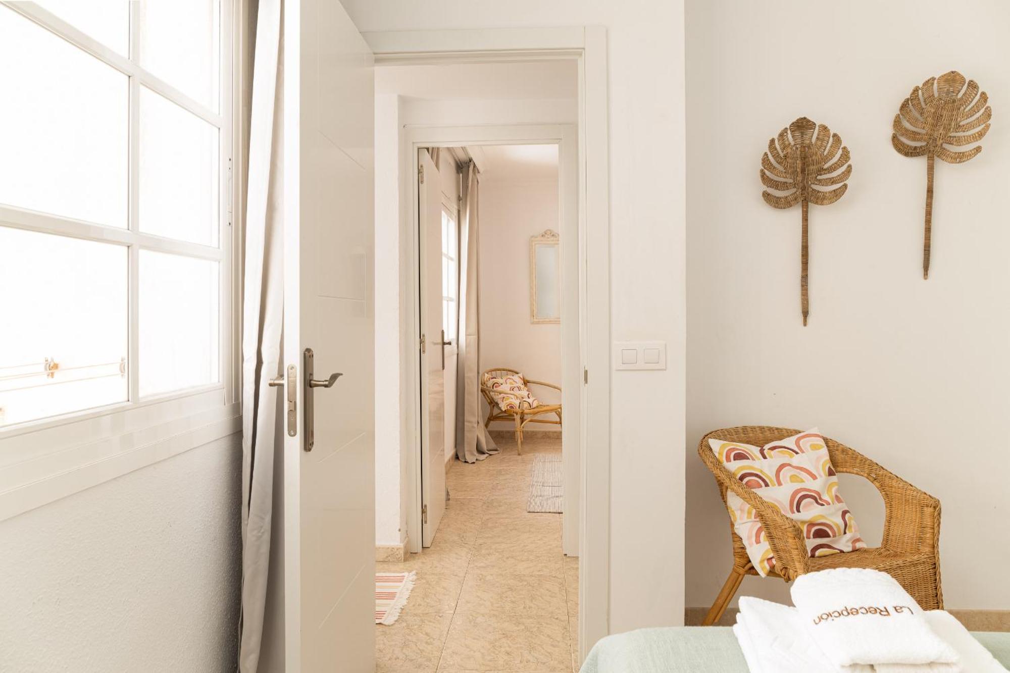 C103 - Sunny Terrace, Old Town Views Apartment Málaga Exterior foto